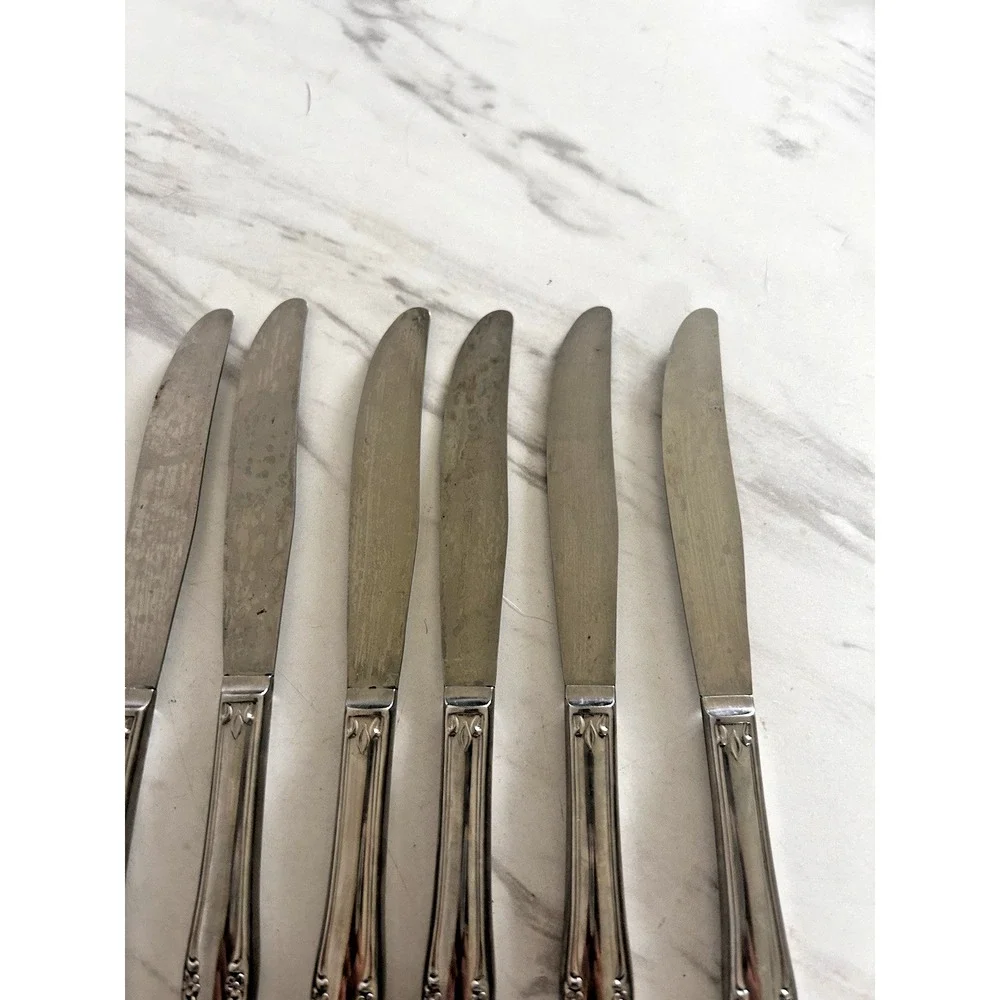 Oneida Plantation Custom Stainless Flatware Dinner Butter Knives 8.5